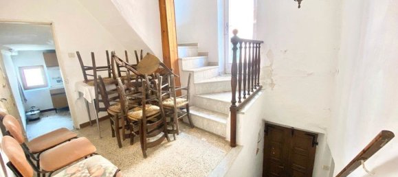 4 bedrooms House in Borghetto di Vara, Italy No. 296987 3