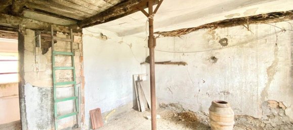 4 bedrooms House in Borghetto di Vara, Italy No. 296987 13