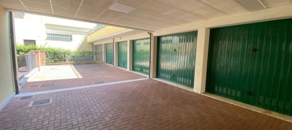 4 rooms Apartment in Sassuolo, Italy No. 267499 22