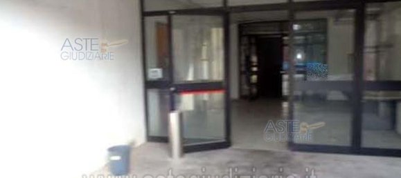 5 rooms Apartment in Rome, Italy No. 290149 6