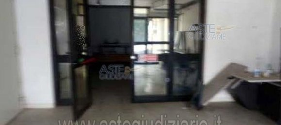 5 rooms Apartment in Rome, Italy No. 290149 37