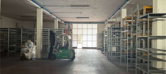 1400m² Warehouse in Cesena, Italy No. 109369 4
