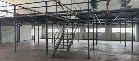 1400m² Warehouse in Cesena, Italy No. 109369 5