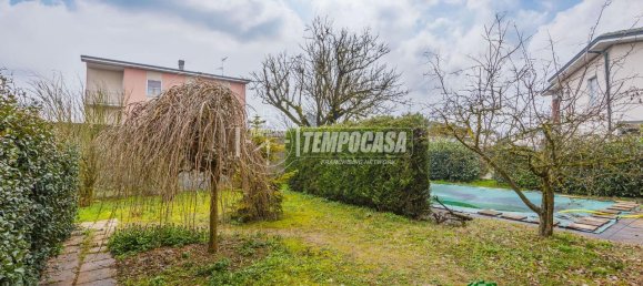 5 rooms Villa in Carbonara al Ticino, Italy No. 41287 2