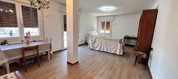 6 rooms Apartment in Venice, Italy No. 177562 5
