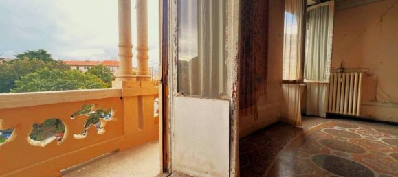 10-Zimmer Wohnung in Savona, Italy, Nr. 103258 3
