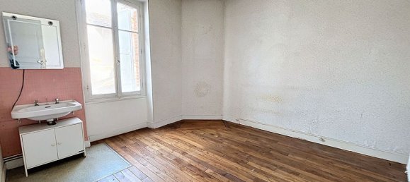 Casa de 2 dormitorios en La Chapelle-Saint-Mesmin, France No. 78596 8