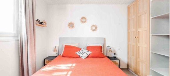 5 bedrooms House in Manosque, France No. 303375 3