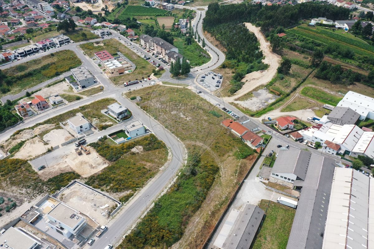  قطعة أرض في Lousada, Portugal رقم 62421