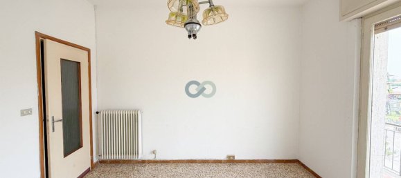 6 Schlafzimmer Villa in Desenzano del Garda, Italy, Nr. 303534 22