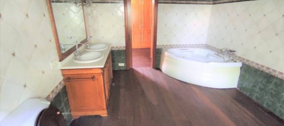 Casa de 9 dormitorios en Palau-Solita I Plegamans, Spain No. 80358 23