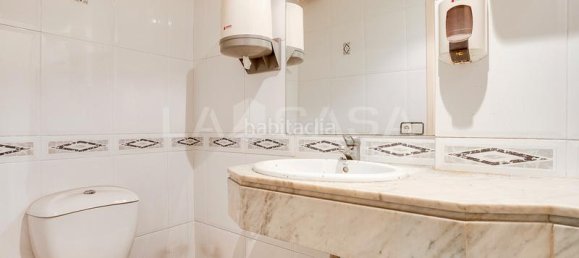 Imóvel comercial em Cornella De Llobregat, Spain 551 m² N.º 168635 61