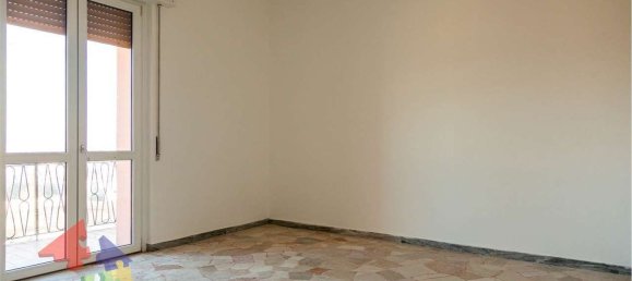 3 rooms Apartment in Besate, Italy No. 108617 7