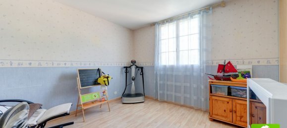 4 bedrooms House in Montceaux, France No. 337854 13