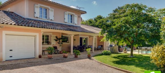 4 bedrooms House in Montceaux, France No. 337854 2