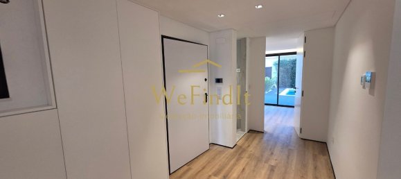 5 bedrooms House in Cascais, Portugal No. 107764 10