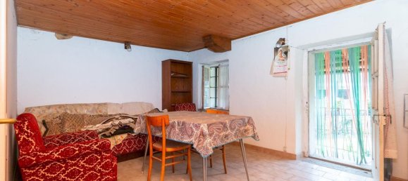 3-salle Maison à Barge, Italy No. 143060 6