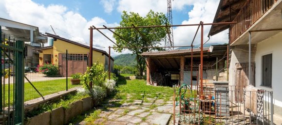 3-salle Maison à Barge, Italy No. 143060 23