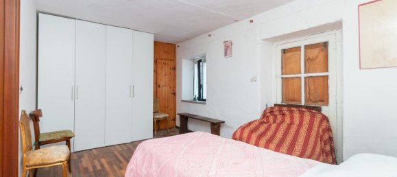 3-salle Maison à Barge, Italy No. 143060 10