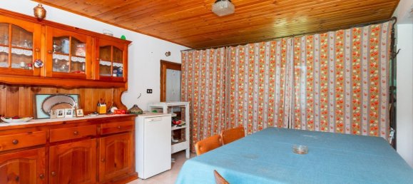 3-salle Maison à Barge, Italy No. 143060 3