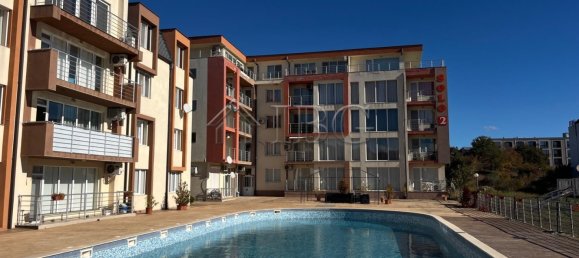Apartamento de 3 dormitorios en Sveti Vlas, Bulgaria No. 1212 2