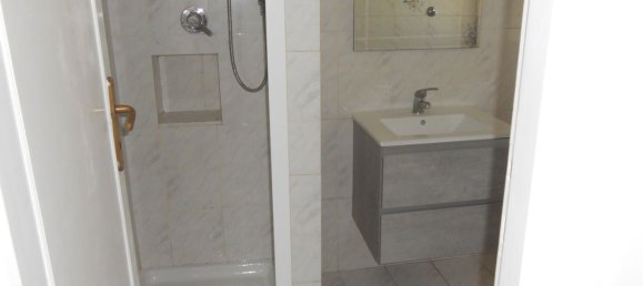 3 bedrooms Apartment in Rome, Italy No. 335476 25