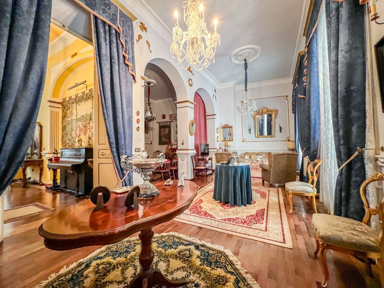 Apartamento de 4 dormitorios en Málaga, Spain No. 157642