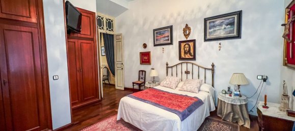 Apartamento de 4 dormitorios en Málaga, Spain No. 157642 20