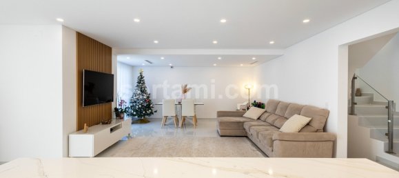 2 bedrooms Villa in Quarteira, Portugal No. 126682 6