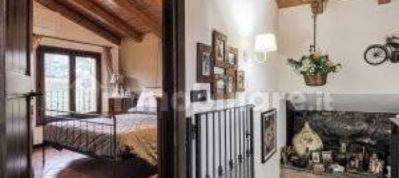 Villa de 4 dormitorios en Borghetto di Vara, Italy No. 103769 10