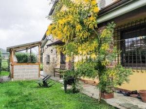 Villa de 4 dormitorios en Borghetto di Vara, Italy No. 103769