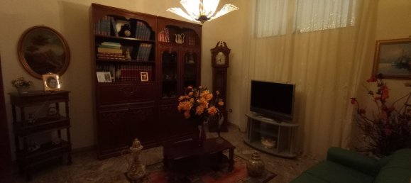 2غرفة شقة في Bari, Italy رقم 39566 11