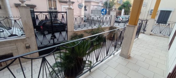 2غرفة شقة في Bari, Italy رقم 39566 7