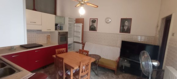 2غرفة شقة في Bari, Italy رقم 39566 3