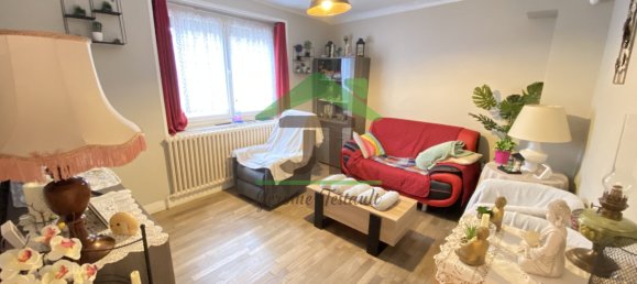 4 bedrooms House in Chateaudun, France No. 64655 2