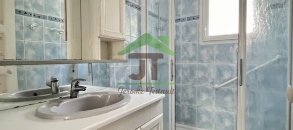 4 bedrooms House in Chateaudun, France No. 64655 8