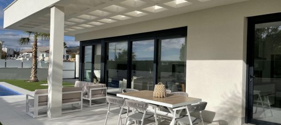 3 bedrooms House in Benidorm, Spain No. 12166 2