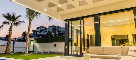 3 bedrooms House in Benidorm, Spain No. 12166 9