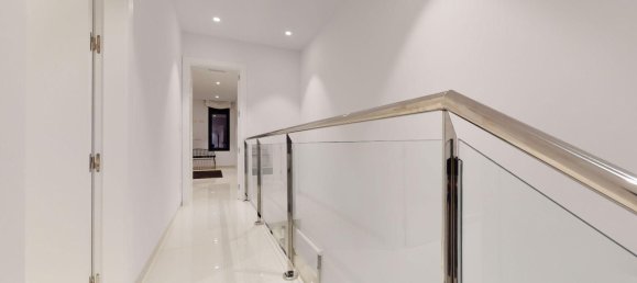 3 bedrooms House in Benidorm, Spain No. 12166 14