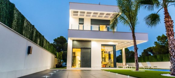 3 bedrooms House in Benidorm, Spain No. 12166 3