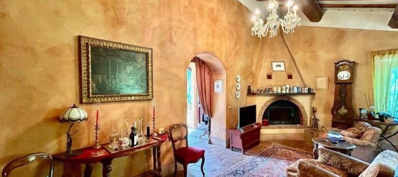 8 Schlafzimmer Haus in Sarteano, Italy, Nr. 270906 21