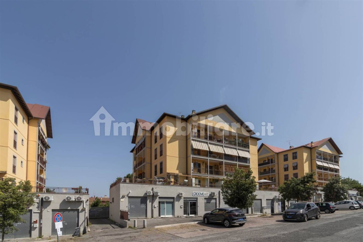 Apartamento T2 em Fonte Nuova, Italy N.º 369446