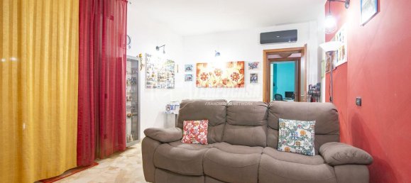 Apartamento de 3 habitaciónes en Sesto San Giovanni, Italy No. 154110 6