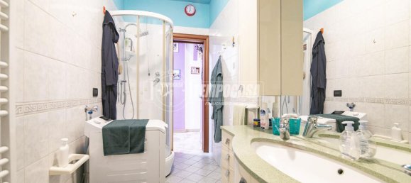 Apartamento de 3 habitaciónes en Sesto San Giovanni, Italy No. 154110 21