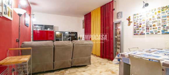 Apartamento de 3 habitaciónes en Sesto San Giovanni, Italy No. 154110 7