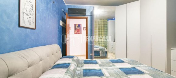 Apartamento de 3 habitaciónes en Sesto San Giovanni, Italy No. 154110 18