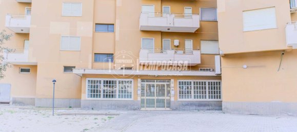 Квартира с 3 комнатами в Тарквиния, Италия № 14765 24