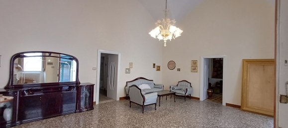 9 bedrooms Castles in Francavilla Fontana, Italy No. 374952 2
