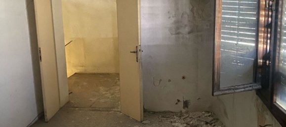 Casa de 7 divisões em San Martino Buon Albergo, Italy N.º 218088 28