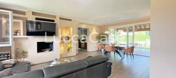 Вилла с 3 спальнями в Капаннори, Италия № 273996 14